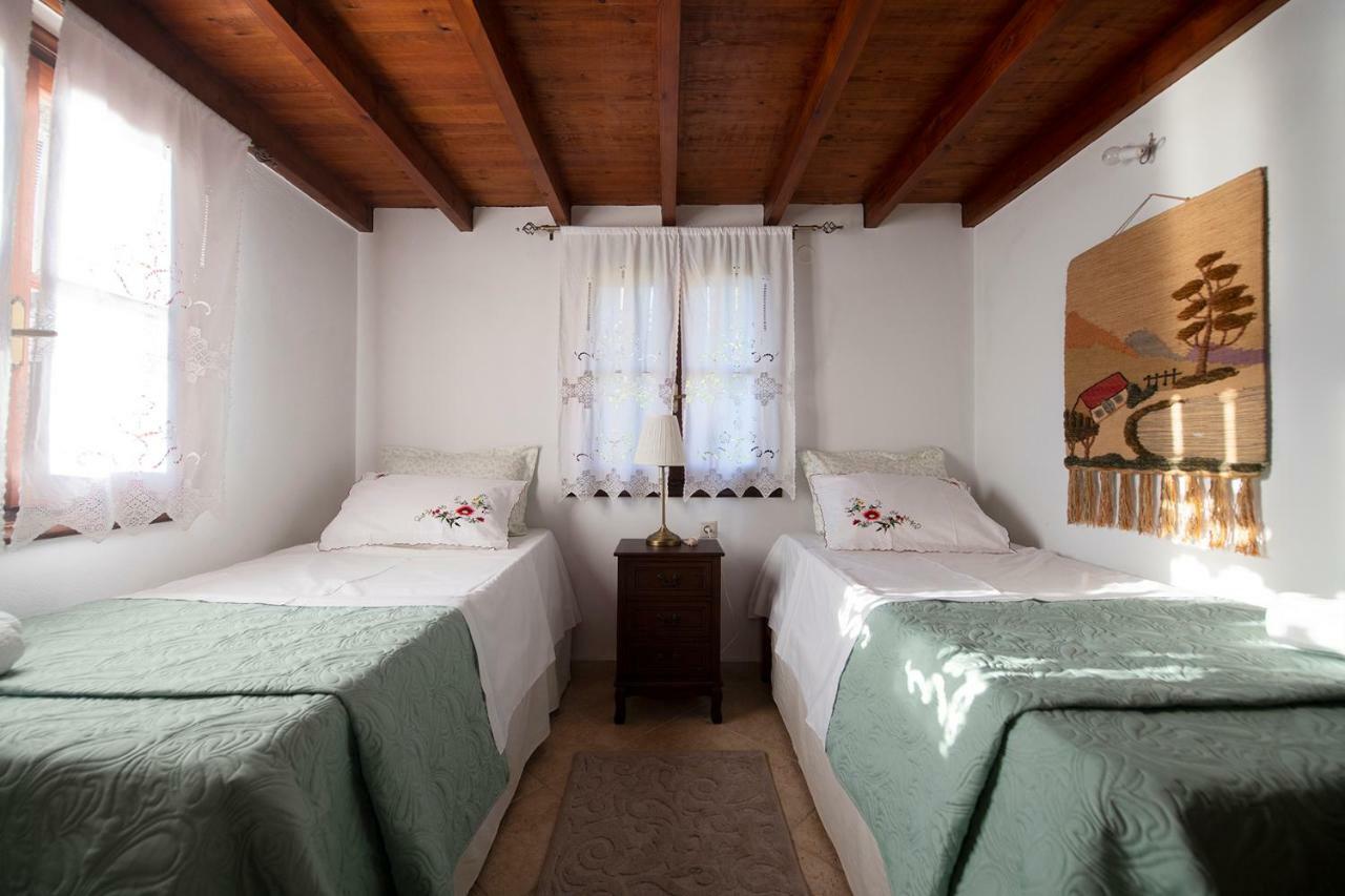 Secret Paradise Beach Villa Skaliá Extérieur photo